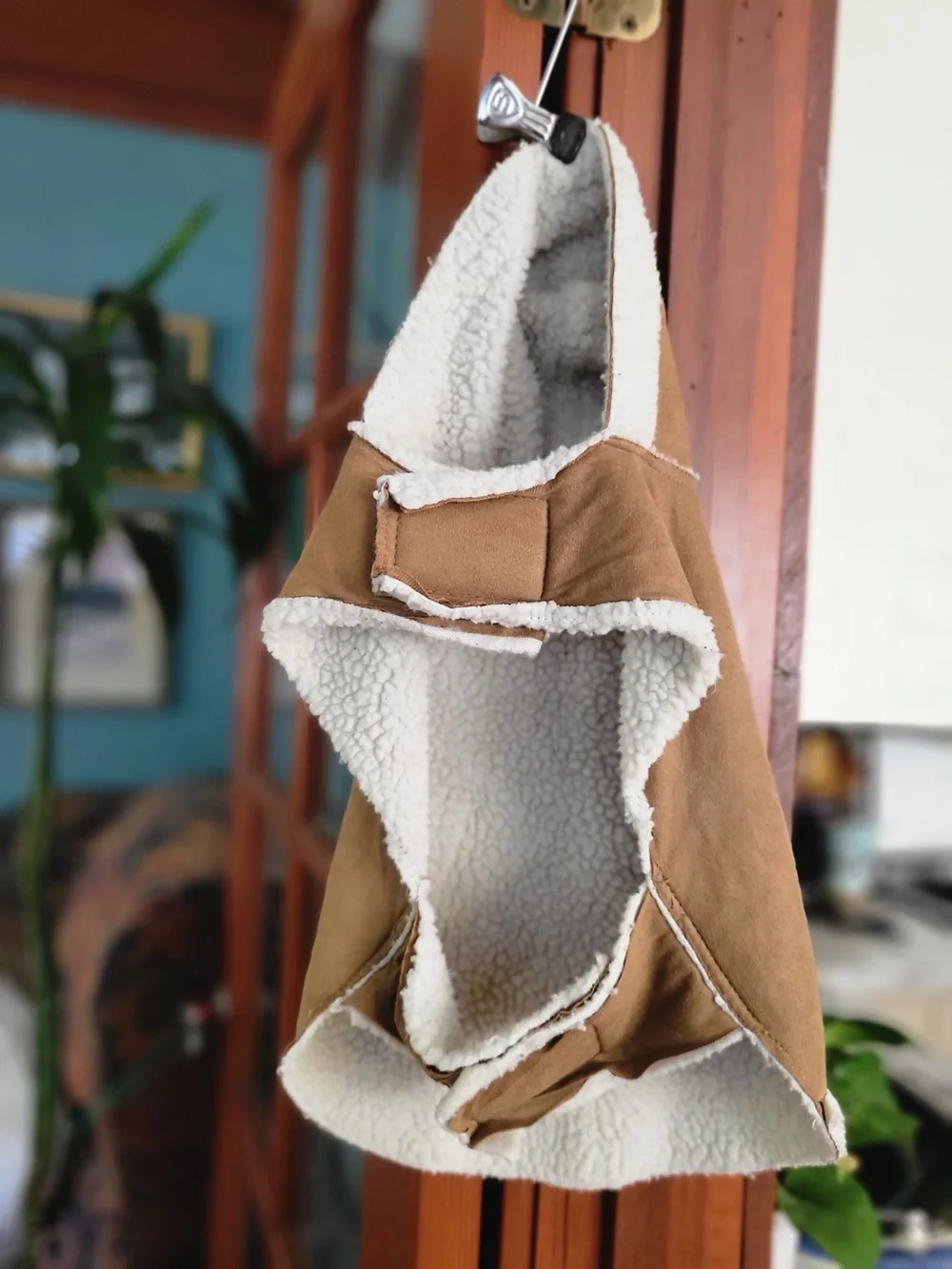 Kensington Kennel Club Hooded Sherpa Dog Coat Tan NWOT